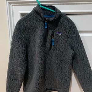 boys grey patagonia pullover size small